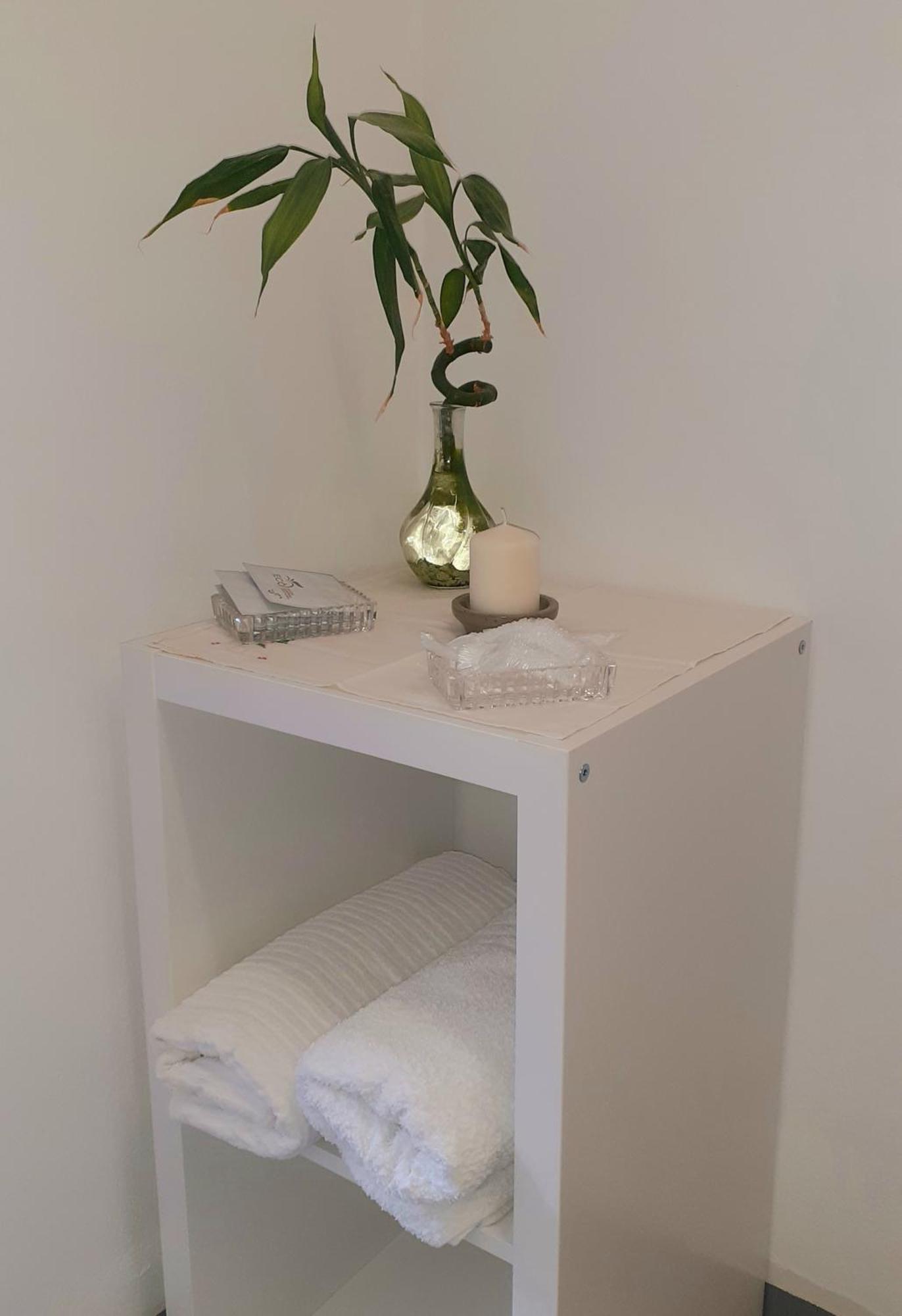 Bed And Books Bed & Breakfast Catania Bagian luar foto